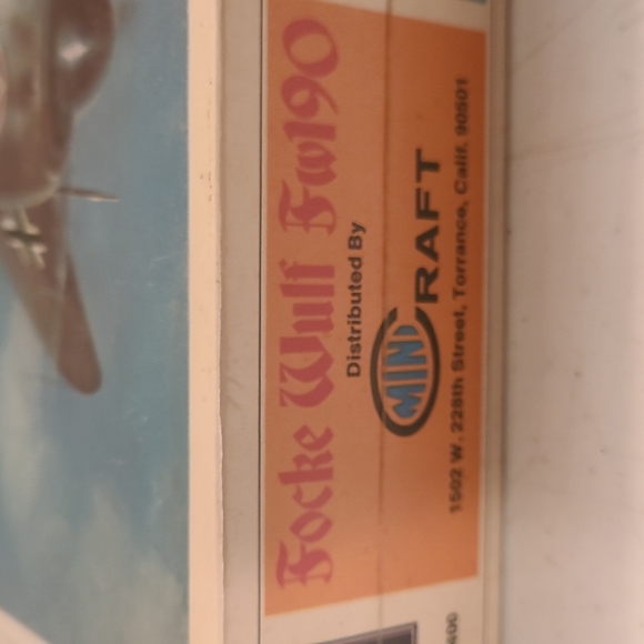 Hasegawa- Focke Wulf Fw190 German Fighter - Picture 11 of 14